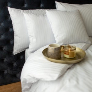 Komplet pościeli adamaszek - biała