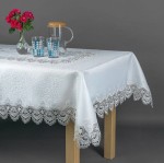 Obrus z gipiurą  plamoodporny biały wz.088
