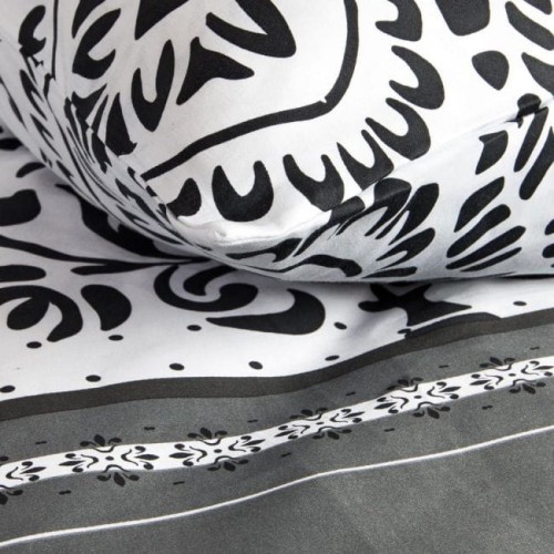 Posciel-satyna-bawelniana-220x200-Satynlove-bialo-szare-pasy-w-ornamenty (1).webp