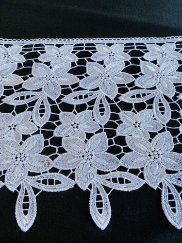 gipiura 301885 30 cm biała.jpg