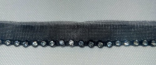 Wypustka na siatce ozdobna z dżetami ,czarna