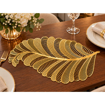PODKŁADKA NA STÓŁ ZŁOTY LIŚĆ PREMIUM PVC 47 × 30 CM – ELEGANCKA DEKORACJA GLAMOUR