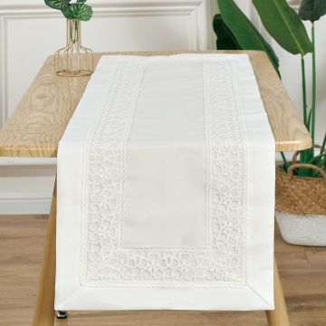Elegancki bieżnik z gipiurą na tiulu, śmietankowa biel wz.145 Rozmiar: 60x120